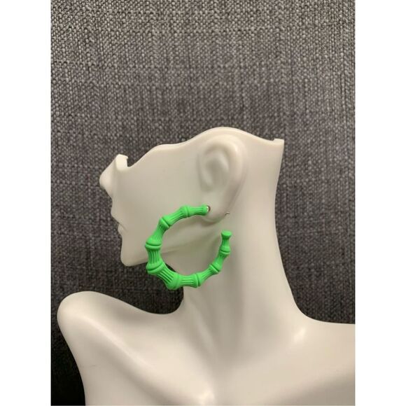 Colored Bamboo Hoops - Picture 1 of 3